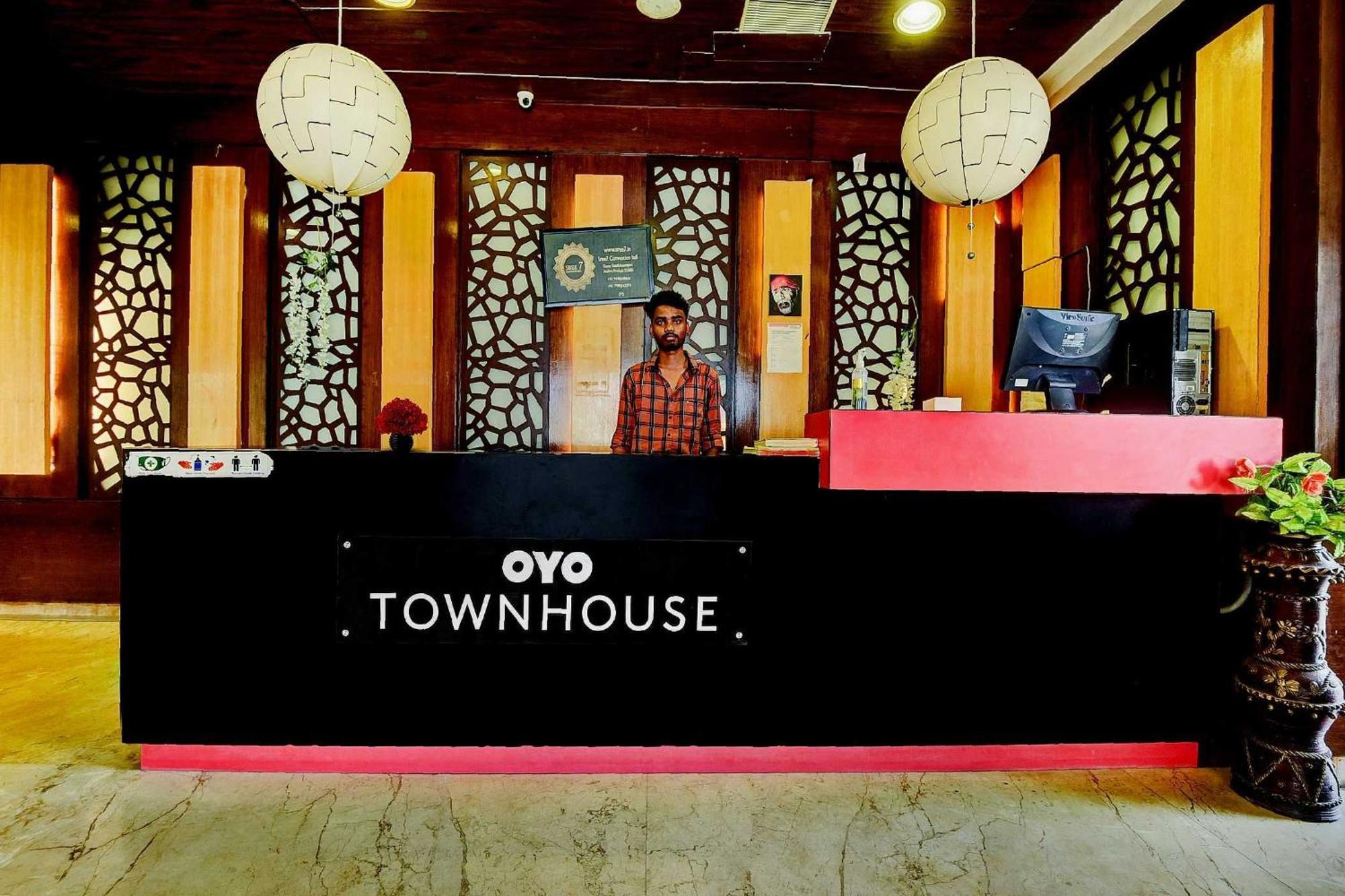 Collection O Oth Sri7 Inn Anantapur Exterior photo