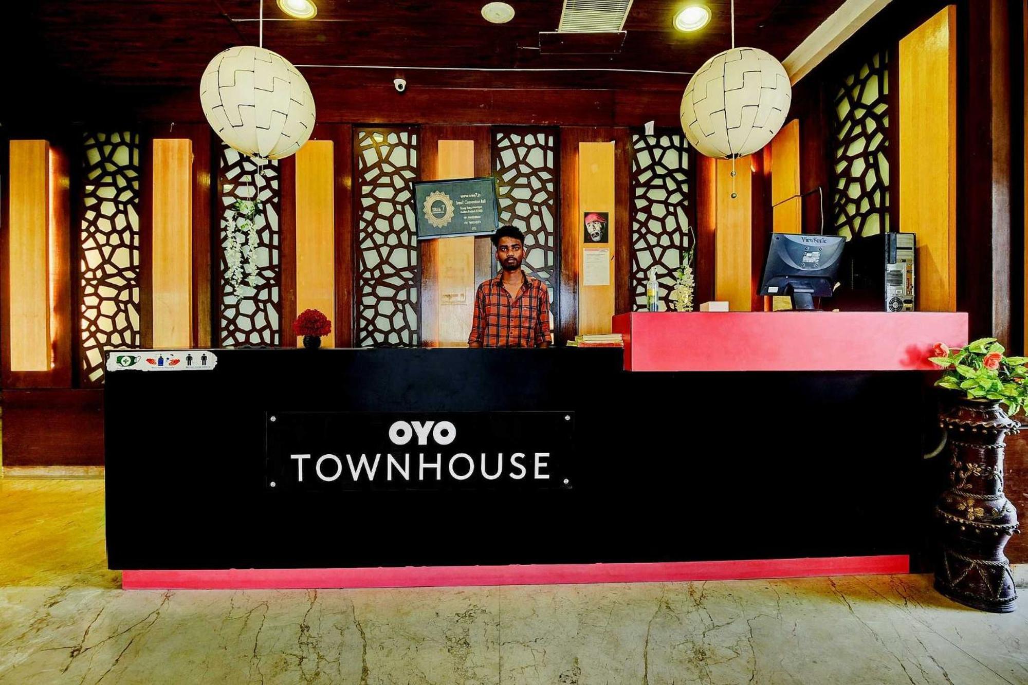 Collection O Oth Sri7 Inn Anantapur Exterior photo